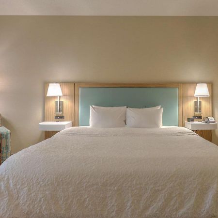 Hampton Inn Batavia Esterno foto