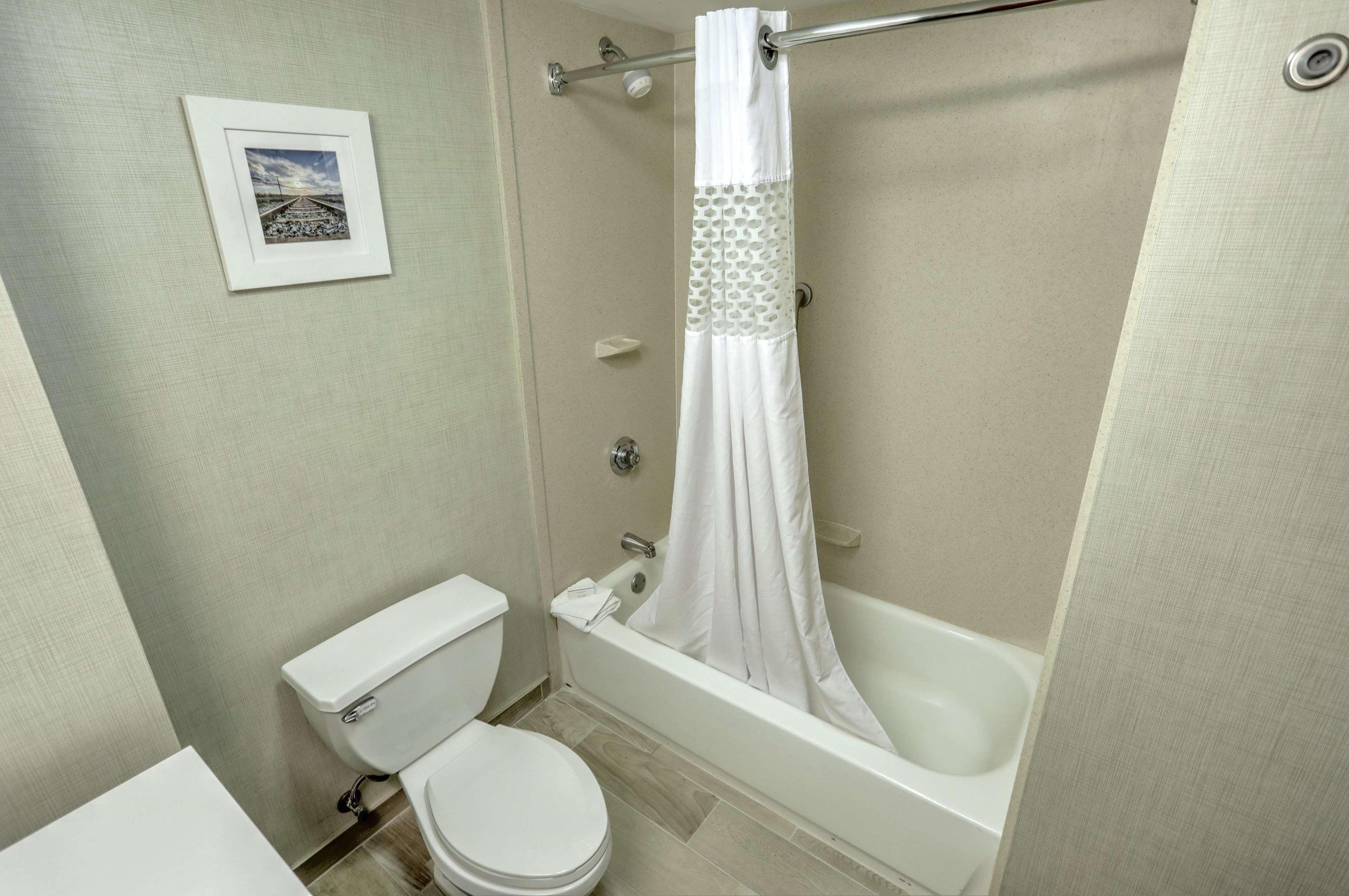 Hampton Inn Batavia Esterno foto