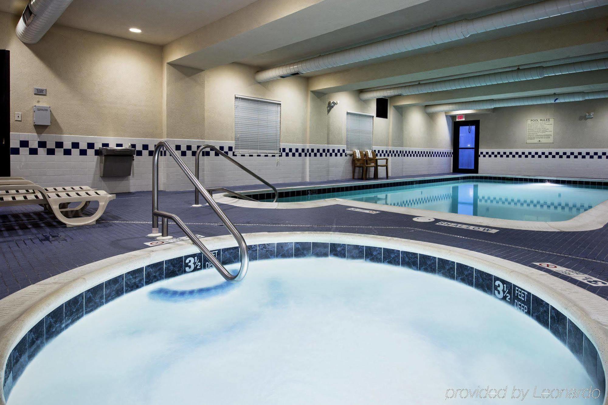Hampton Inn Batavia Esterno foto
